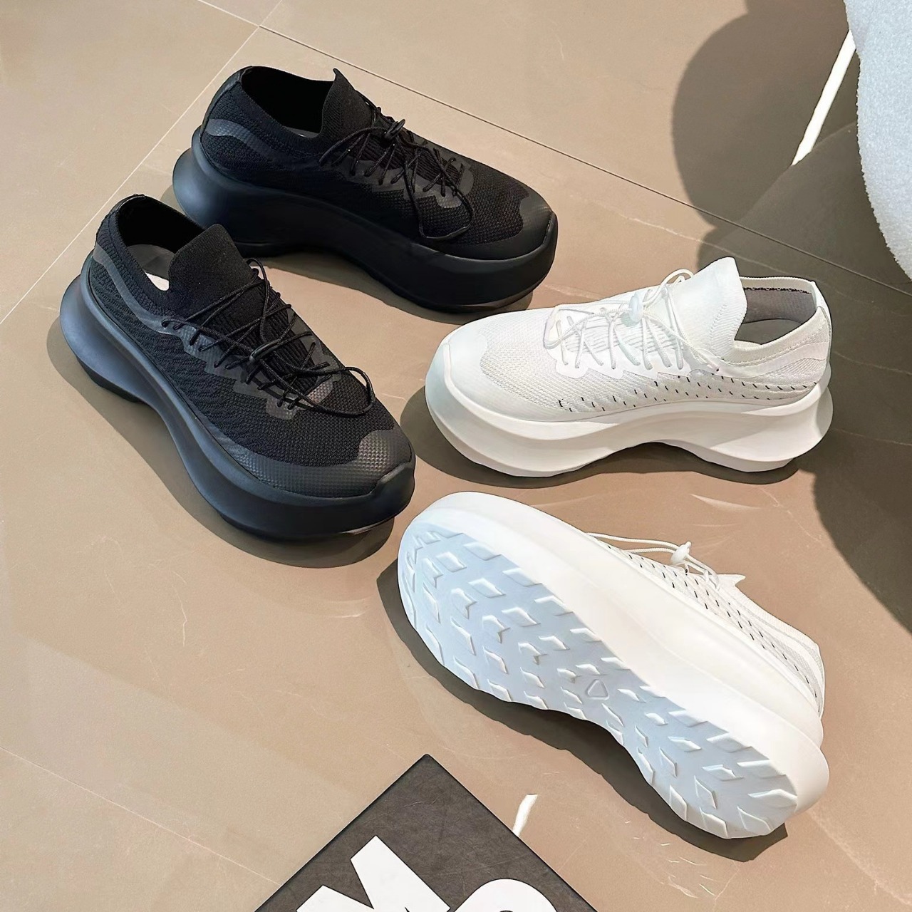 Tênis de malha com sola grossa - Men'S Shoes Hoka Sale avaliação e preço